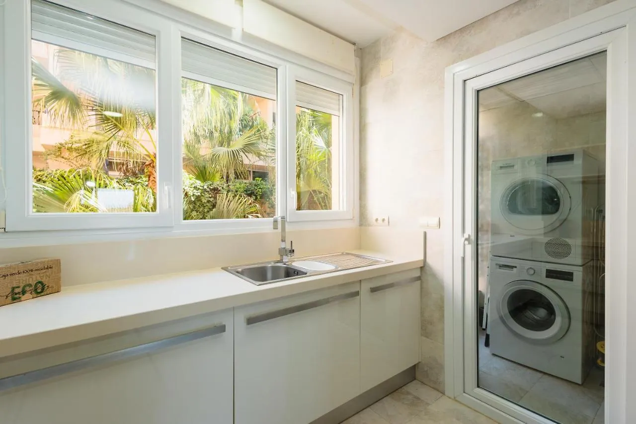 Penthouse With Sea Views In Nueva Andalucia Apartment Marbella