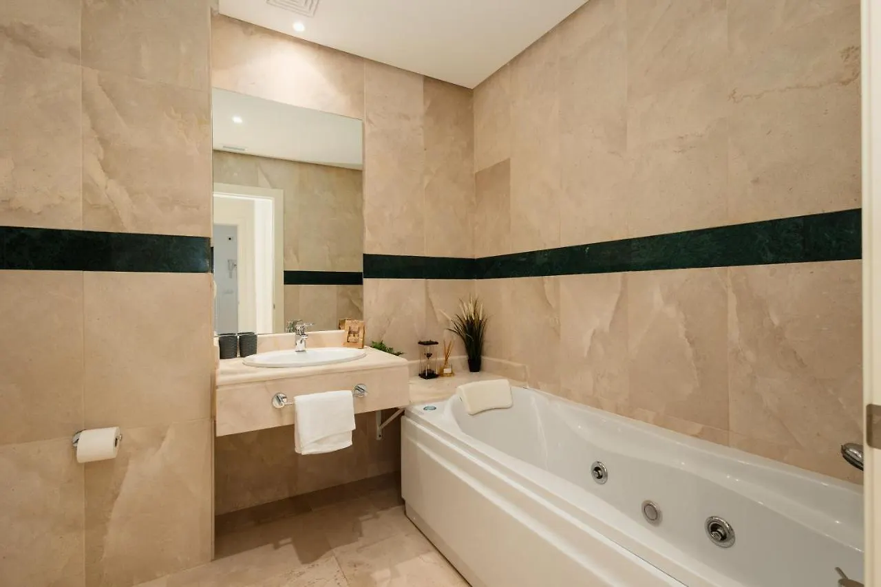 Penthouse With Sea Views In Nueva Andalucia Apartment Marbella
