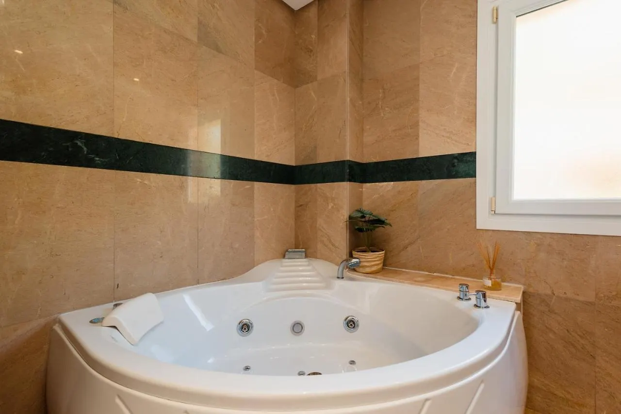 Penthouse With Sea Views In Nueva Andalucia Apartment Marbella